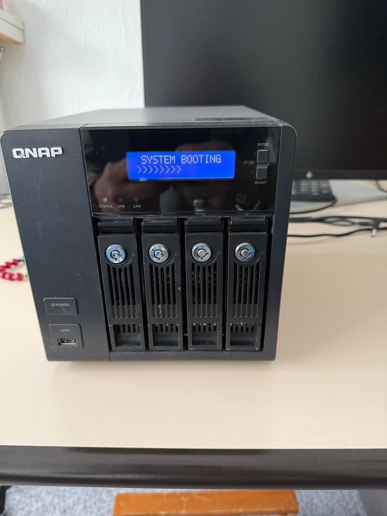 QNAP NAS TS-470, Computers en Software, Ophalen of Verzenden, Gebruikt
