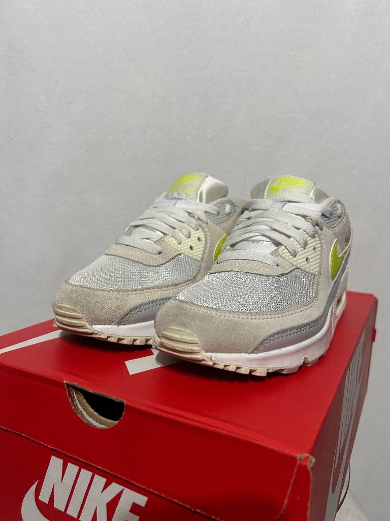 ALS NIEUW! Maat 39 - Nike Air Max 90 Lemon Venom, Overige kleuren, Verzenden, Nike, Nike
