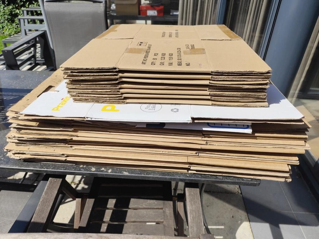 Verhuisdozen, Doe-het-zelf en Verbouw, Kratten en Dozen, Ophalen, Zo goed als nieuw, Doos, Opvouwbaar