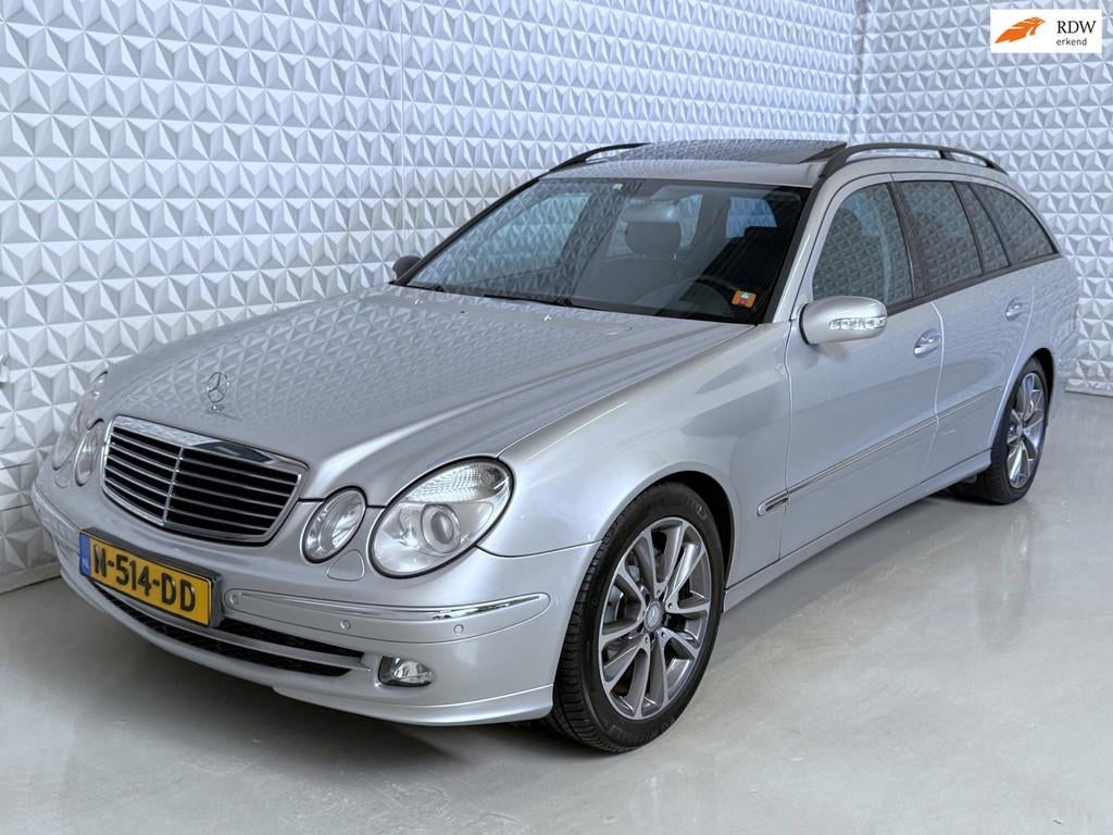 Mercedes-Benz E-klasse Combi 350 Avantgarde / E350 V6 (2005), Auto's, Automaat, Achterwielaandrijving, Gebruikt, Zwart