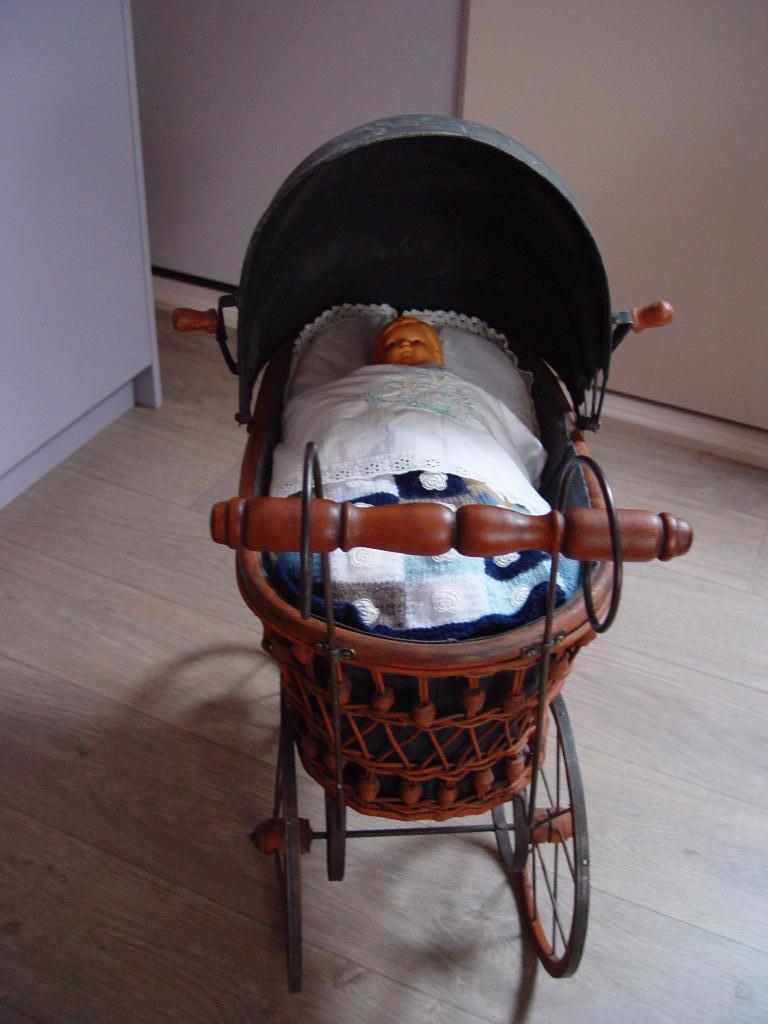 Poppenwagens vintage in prima staat, Ophalen, Zo goed als nieuw, Overige typen