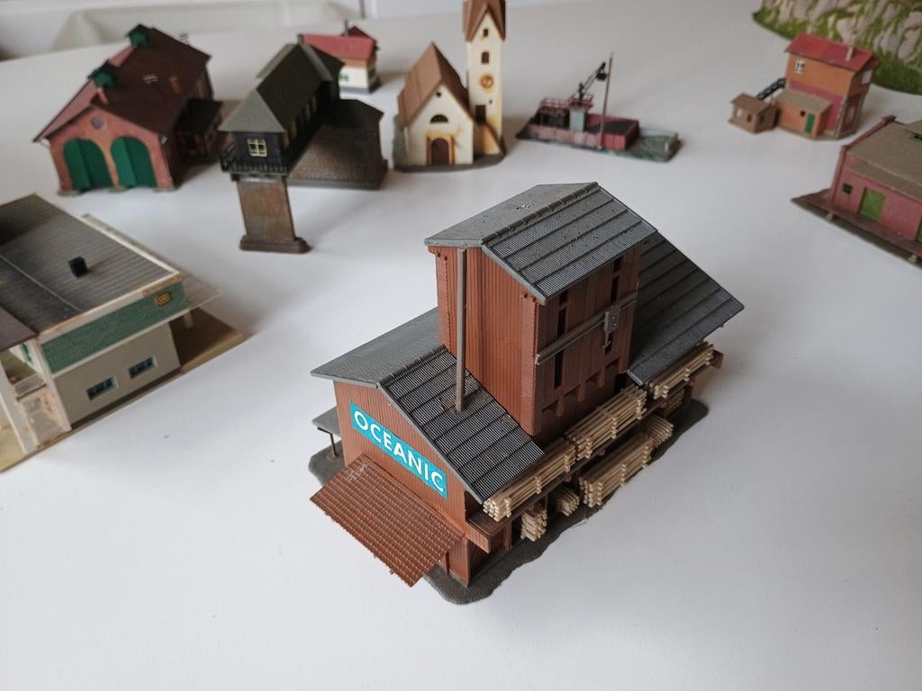 Modeltreinen huisjes/aankleding N spoor., Hobby en Vrije tijd, Modeltreinen | N-Spoor, Overige merken, Gebruikt, Gelijkstroom of Wisselstroom