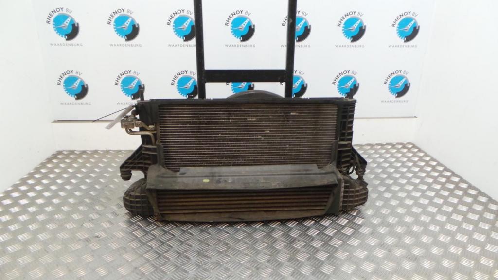 VOLVO V50 R-design D4  KOELERPAKKET 2010, Ophalen of Verzenden, Gebruikt, Stiba lid