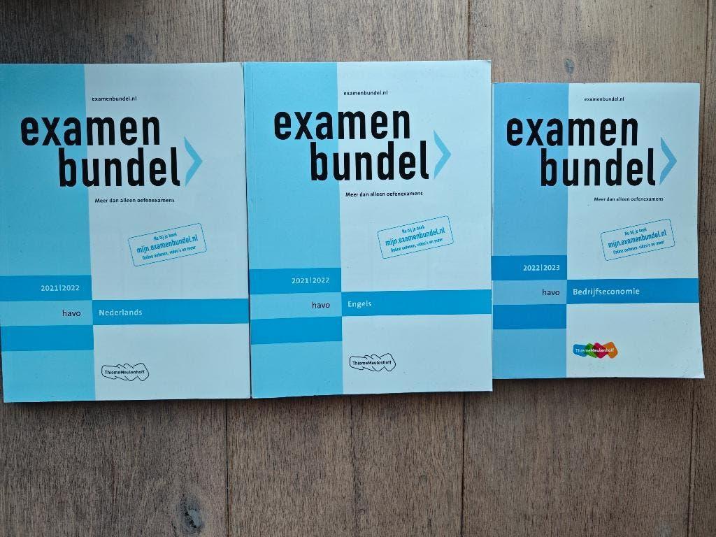 Examenbundels HAVO NL/ENG/BECO en woordenboeken NL/ENG, Ophalen, Zo goed als nieuw, HAVO, Engels