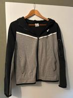 Nike Tech Fleece Vest Kindermaat 158-170 (XL), Ophalen of Verzenden, Gebruikt, Jongen of Meisje