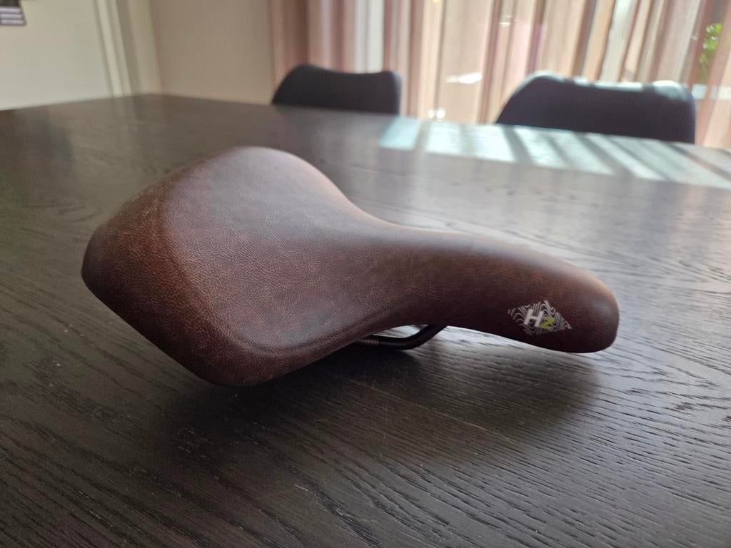 Zadel gazelle royal Hz (2 stuks), Ophalen of Verzenden, Stadsfiets, Zadel, Staal