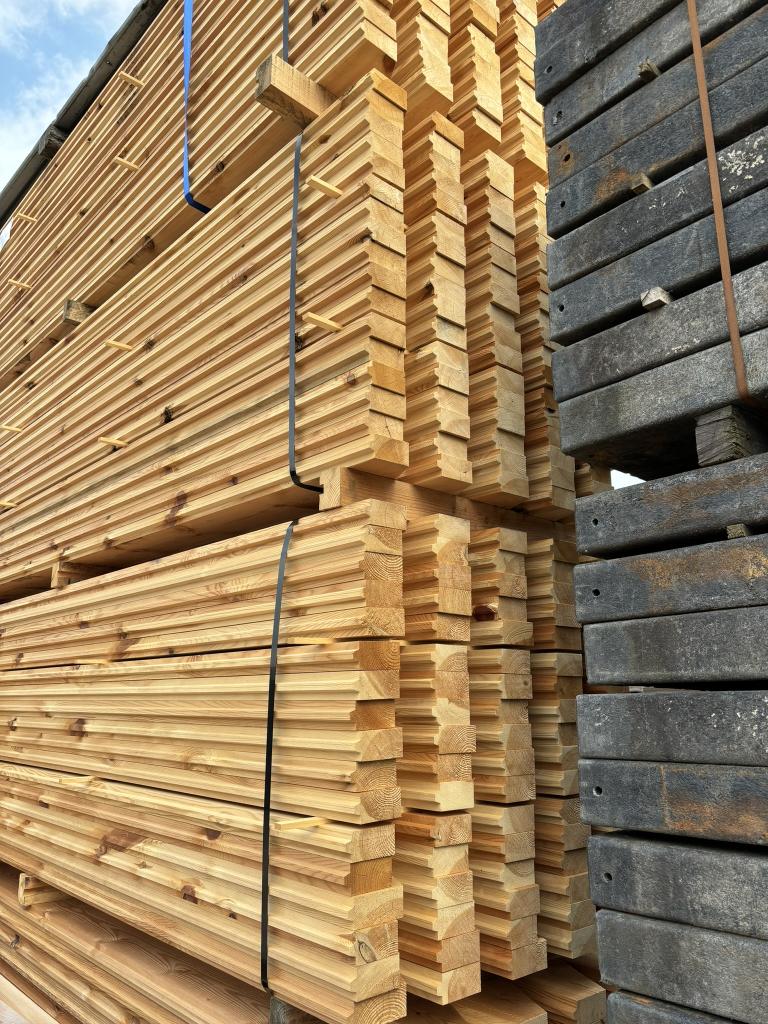 Tijdelijke bekisting damwand planken grenen 4 en 5 cm dik, 25 tot 50 mm, Grenen, Nieuw, Ophalen of Verzenden