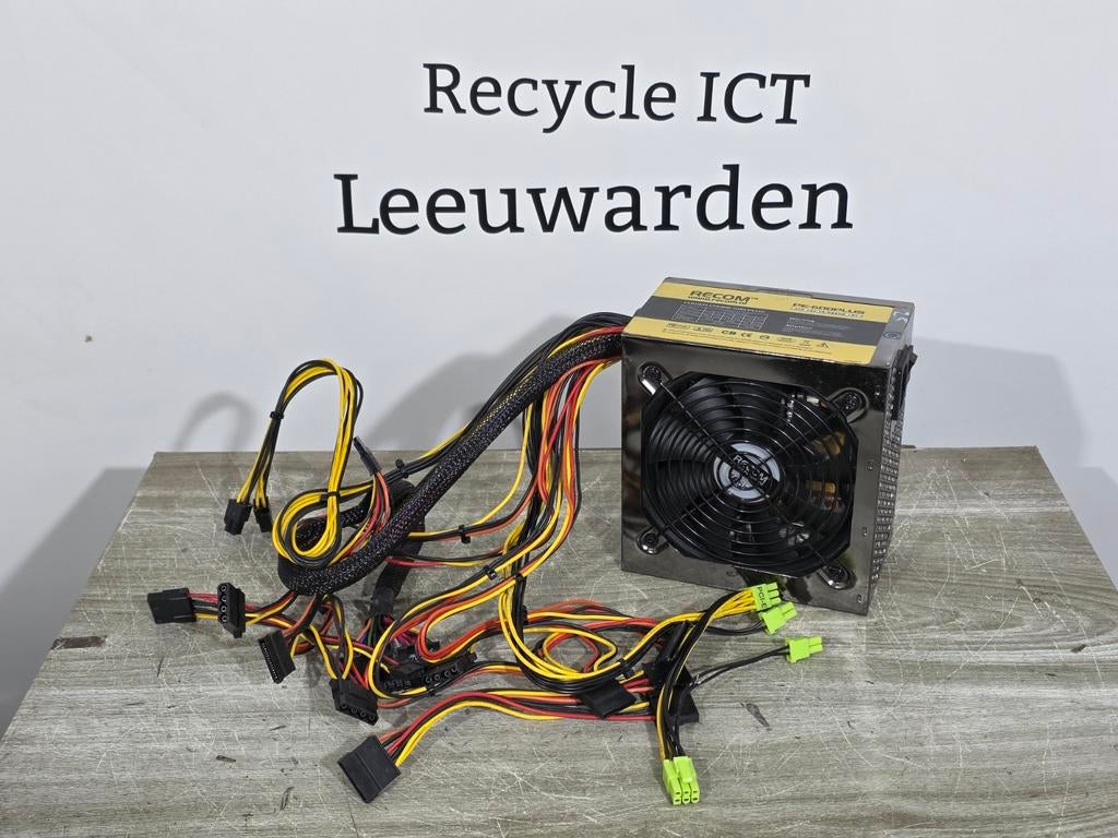 Recom 600w max voeding psu power supply pe-600plus, Computers en Software, Ophalen of Verzenden, Gebruikt