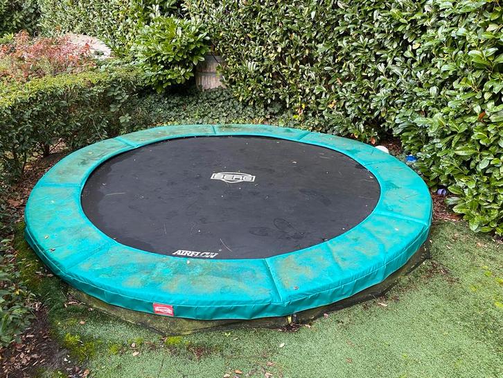 BERG Trampoline Champion Inground 330 groen + Afdekhoes, Kinderen en Baby's, Speelgoed | Buiten | Trampolines, Gebruikt, Ophalen