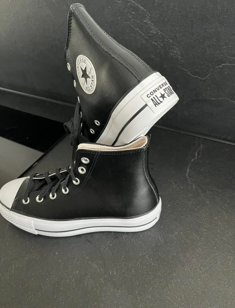 Leren all stars, maat 39 / maat 6, Kleding | Dames, Schoenen, Zwart, Nieuw, Ophalen of Verzenden, Sneakers of Gympen