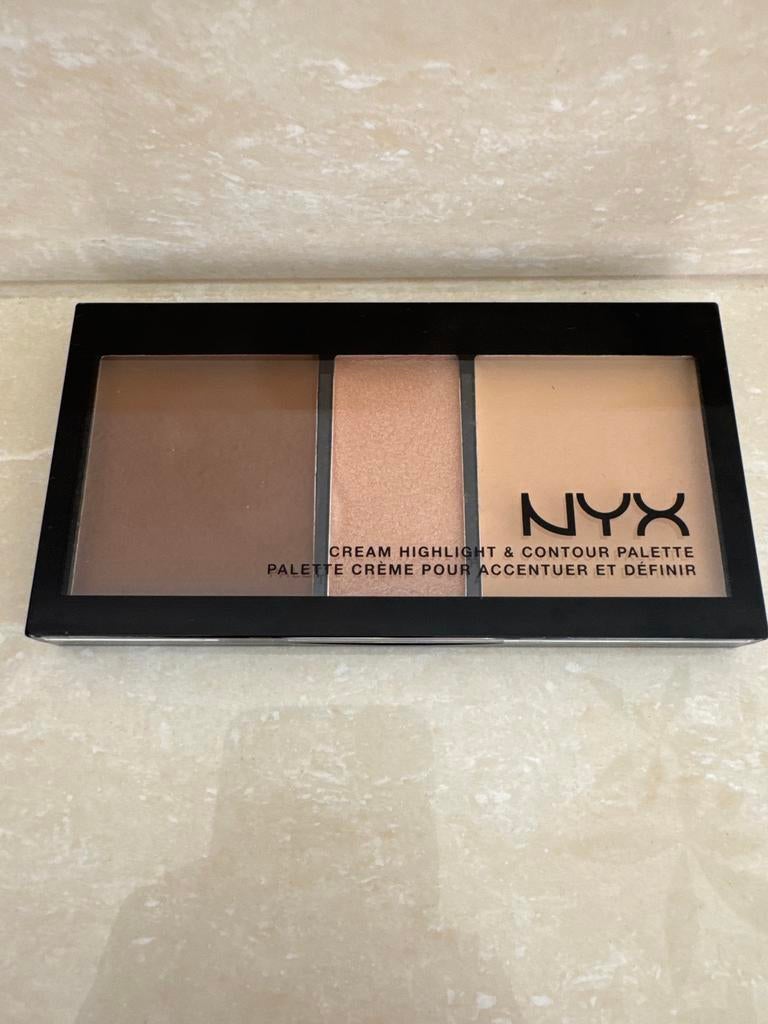 NYX cream highlight & contour palette medium, Gebruikt, Overige kleuren, Gehele gezicht, Ophalen of Verzenden