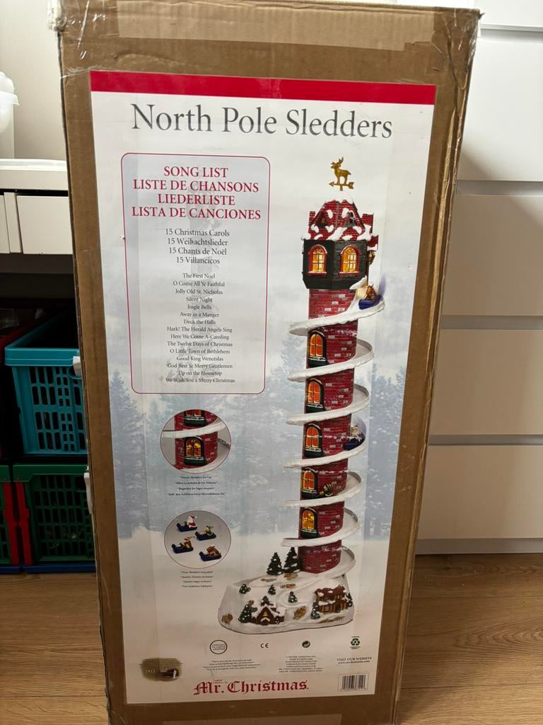 Mr christmas north pole sledders, Diversen, Kerst, Zo goed als nieuw, Ophalen