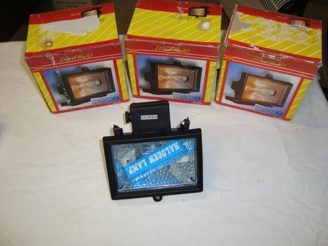 Nieuw: Elro Floodlight HL150 met lamp zwart (20230029), MTE, Nieuw, ELRO, Ophalen of Verzenden