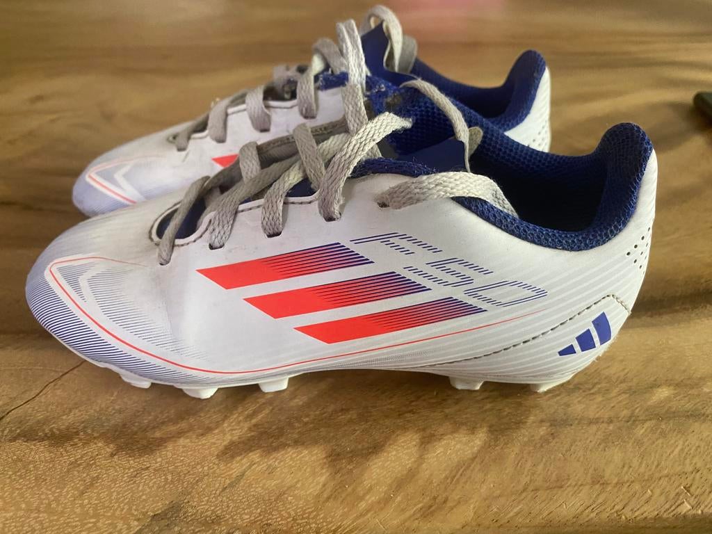 Adidas F50 voetbalschoenen maat 31, Ophalen of Verzenden, Gebruikt, Jongen of Meisje