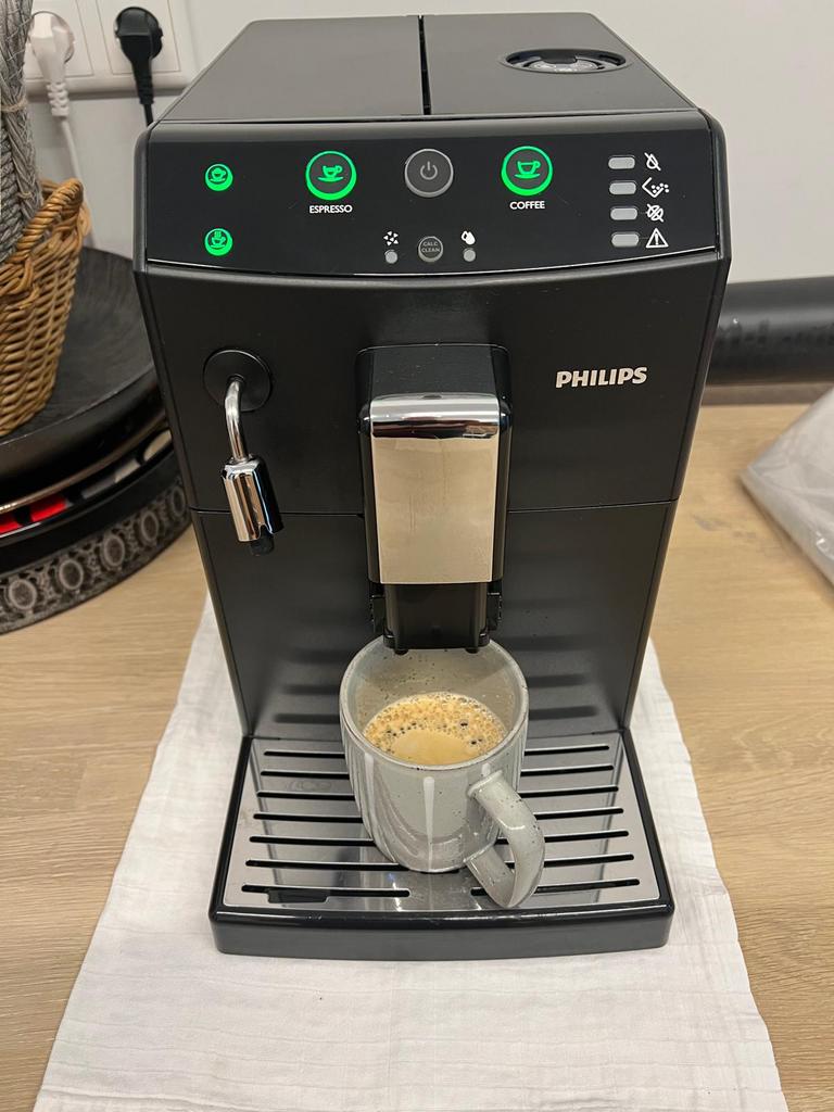 Koffiemachine Philips HD8824, Witgoed en Apparatuur, Koffiezetapparaten, Ophalen, Afneembaar waterreservoir, Gebruikt, Koffiemachine