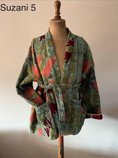 Gratis vrijkaart! Vintage Suzani jasje, 2 kanten draagbaar, Maat 38/40 (M), Overige kleuren, Nieuw, Ophalen of Verzenden