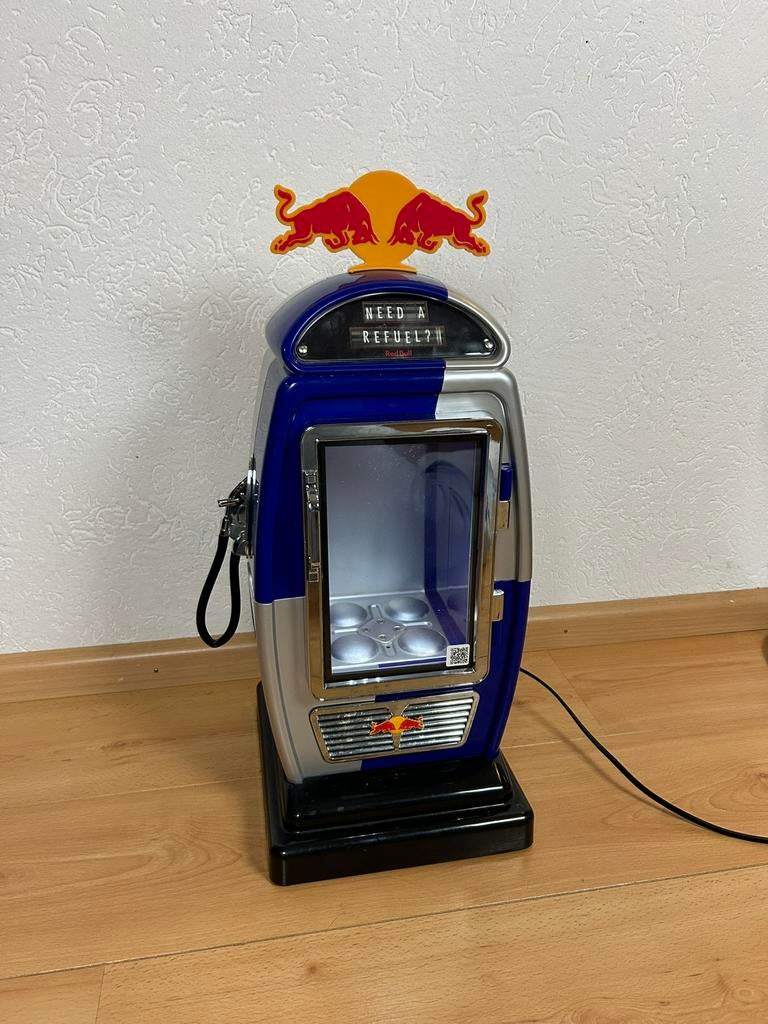 Red Bull benzinepomp mini koelkast, Zonder vriesvak, Ophalen of Verzenden, Minder dan 45 cm, Minder dan 85 cm