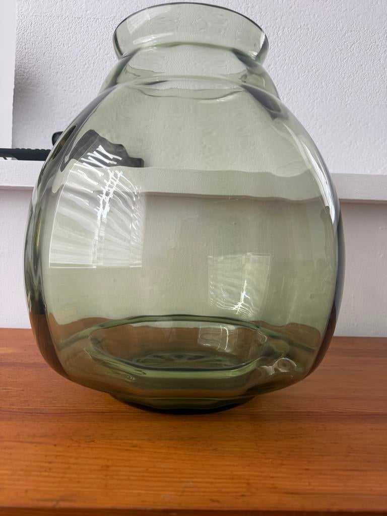 Grote groene glazen vaas leerdam copier, Huis en Inrichting, Woonaccessoires | Vazen, Gebruikt, Ophalen of Verzenden, Glas, Minder dan 50 cm