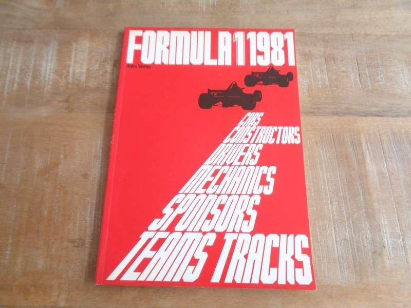 Formule 1 - Jaarboek 1981 - Historie Boek - Anjes Verhey, Boeken, Verzenden, Gelezen, Algemeen