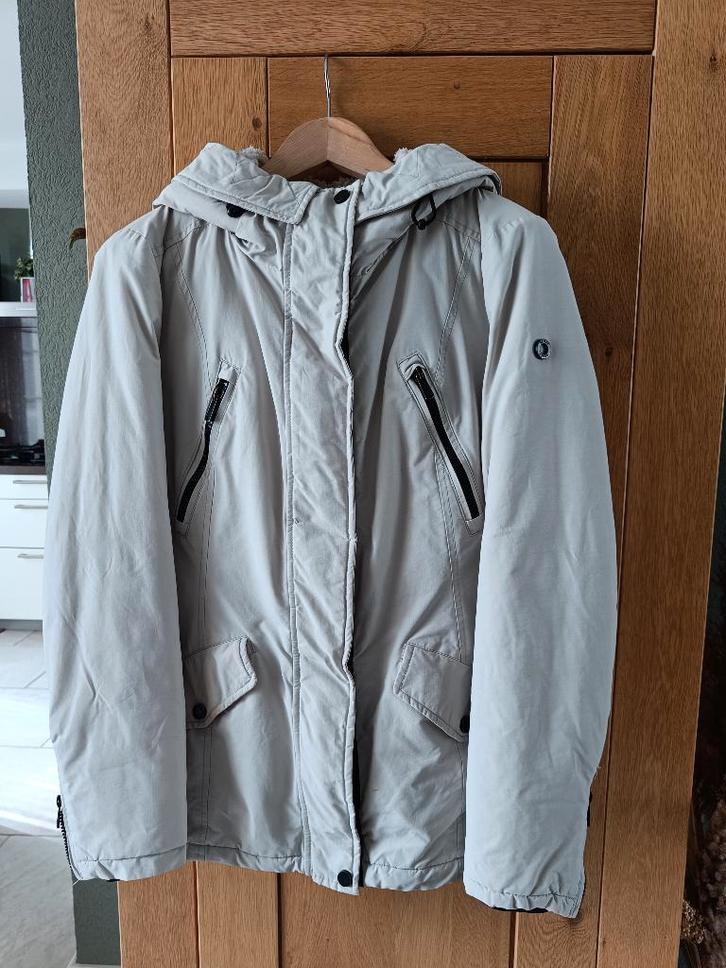 Reset dames jas jack winter maat 40, Kleding | Dames, Jassen | Winter, Zo goed als nieuw, Maat 38/40 (M), Wit, Ophalen of Verzenden