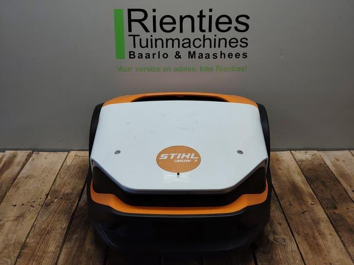 STIHL IMOW 7, Robotmaaier compleet met afdak en aansluitkit, Niet ingevuld, Gebruikt, Niet ingevuld, Mulchfunctie