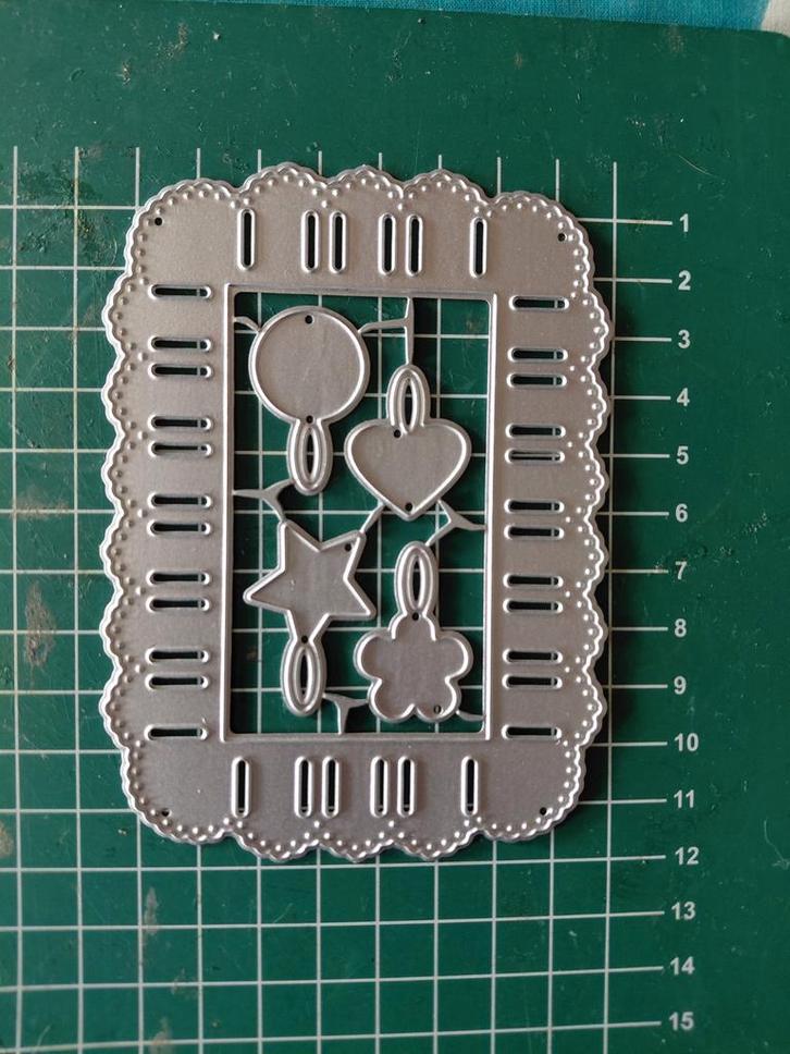 Snijmal frame met hangers, Hobby en Vrije tijd, Knutselen, Gebruikt, Gereedschap of Toebehoren, Ophalen of Verzenden