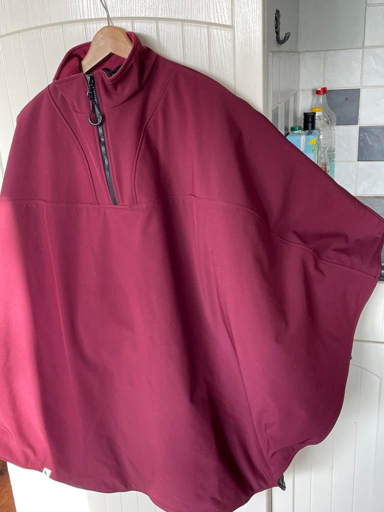 Rolstoel cape, Diversen, Rolstoelen, Ophalen of Verzenden, Zo goed als nieuw