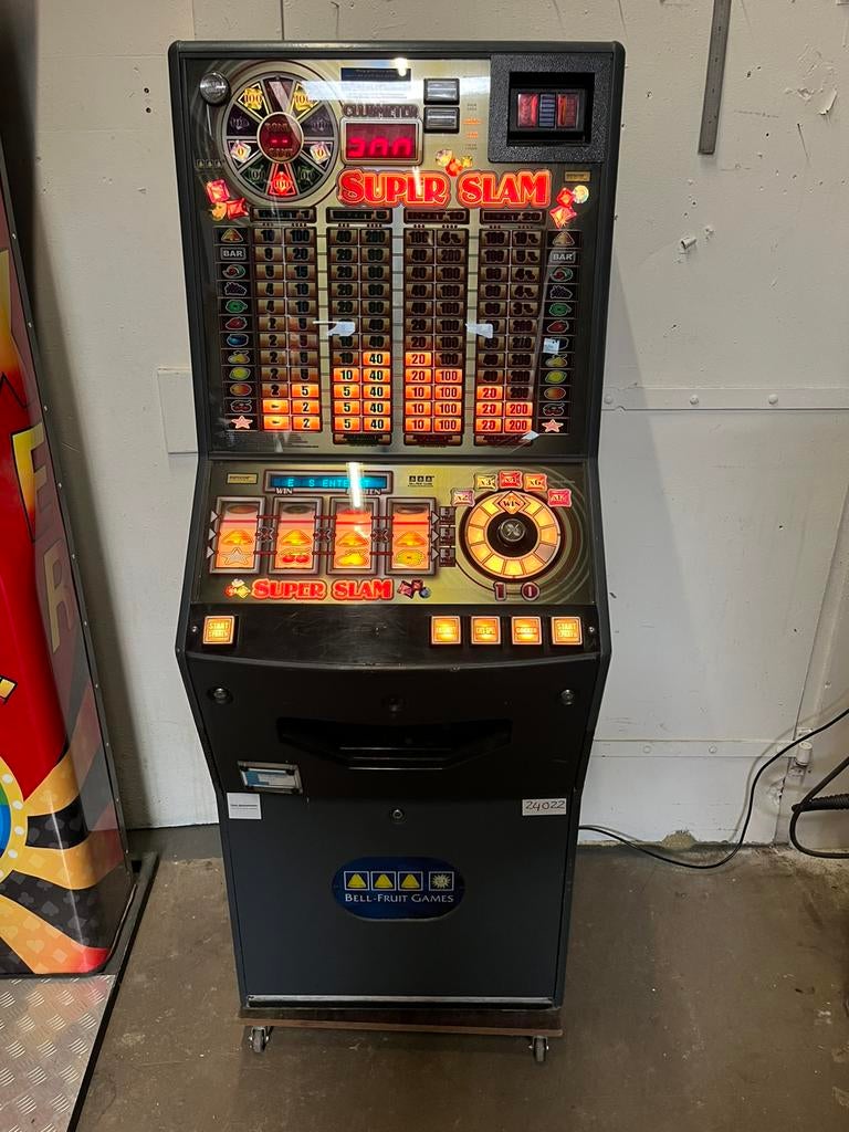 Te koop nette Superslam, Verzamelen, Automaten | Gokkasten en Fruitautomaten, Eismaspeelautomaten, Grote dijlakker 34, Ophalen of Verzenden