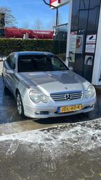 Mercedes-Benz Mercedes 2001 Grijs, 1998 cc, 4 stoelen, 163 pk, Particulier