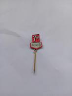 Pin - 7UP, Ophalen of Verzenden, Zo goed als nieuw, Merk, Speldje of Pin