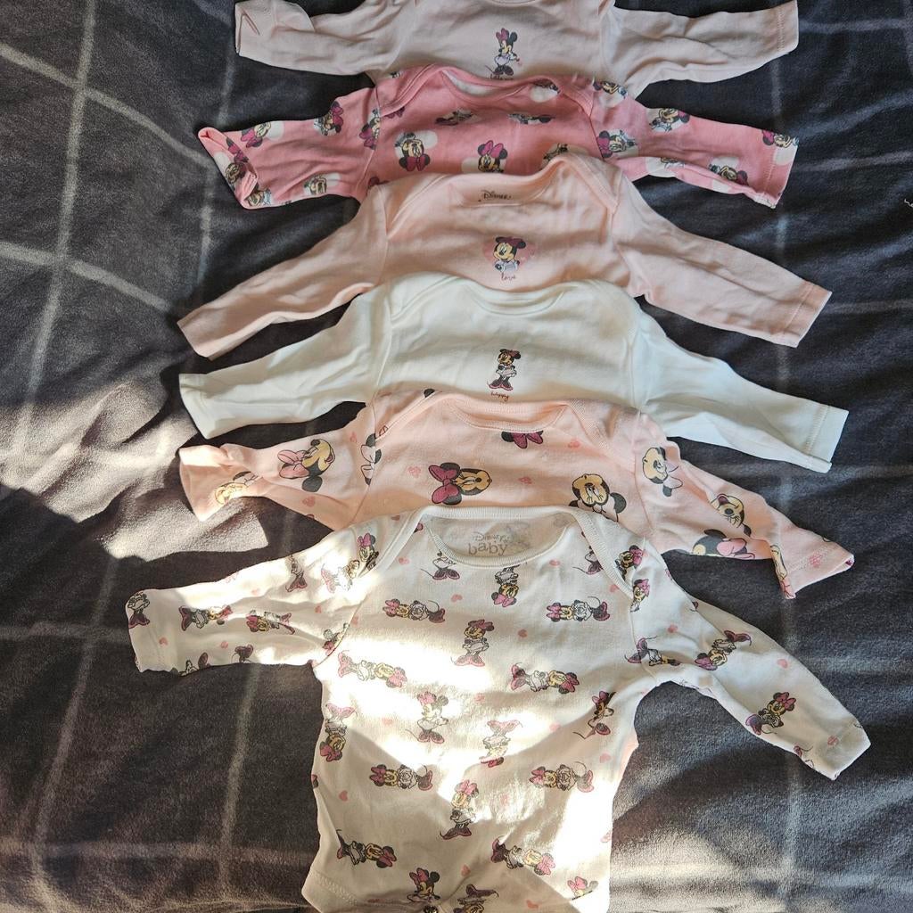 Minnie Mouse rompers maat 44 Primark, Kinderen en Baby's, Babykleding | Prematuur, Ophalen