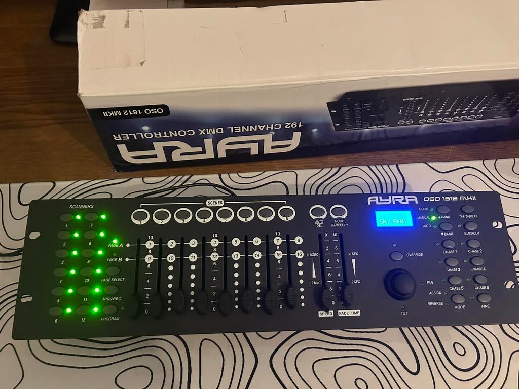 DMX controller AYRA, Muziek en Instrumenten, Licht en Laser, Ophalen of Verzenden, Zo goed als nieuw, Licht