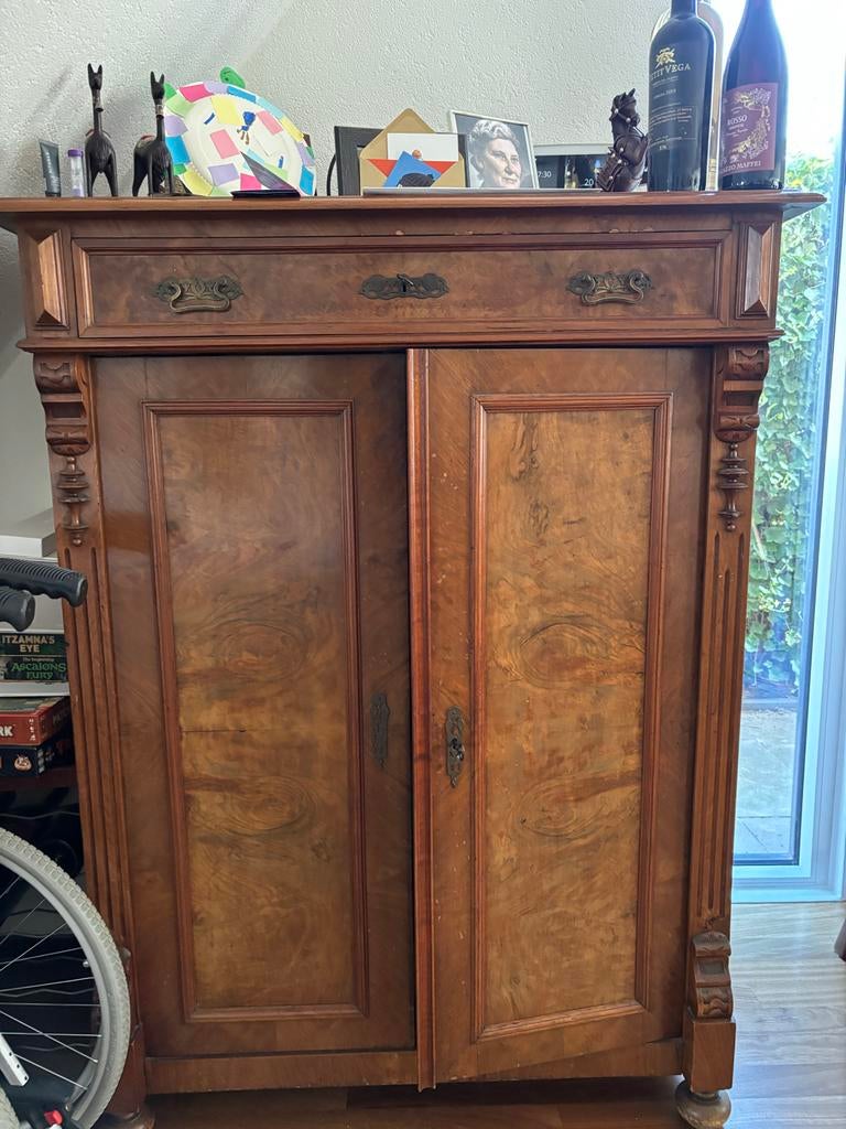 Antiek kastje met 3 planken - 103x48x139cm, Antiek en Kunst, Antiek | Meubels | Kasten, Ophalen of Verzenden