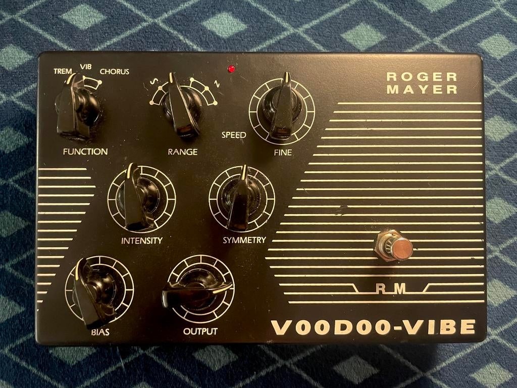 Roger Mayer Voodoo Vibe, Muziek en Instrumenten, Ophalen of Verzenden, Zo goed als nieuw, Chorus