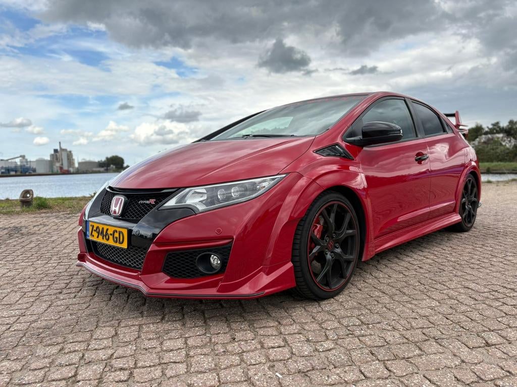 Honda Civic 2.0 T Type-R FK2 2016 Milano Red, Auto's, Honda, Navigatiesysteem, Zwart, 4 cilinders, 4 stoelen
