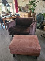 Love seat met gratis voetenbankje, Huis en Inrichting, Banken | Sofa's en Chaises Longues, Ophalen, Tweepersoons, 75 tot 100 cm