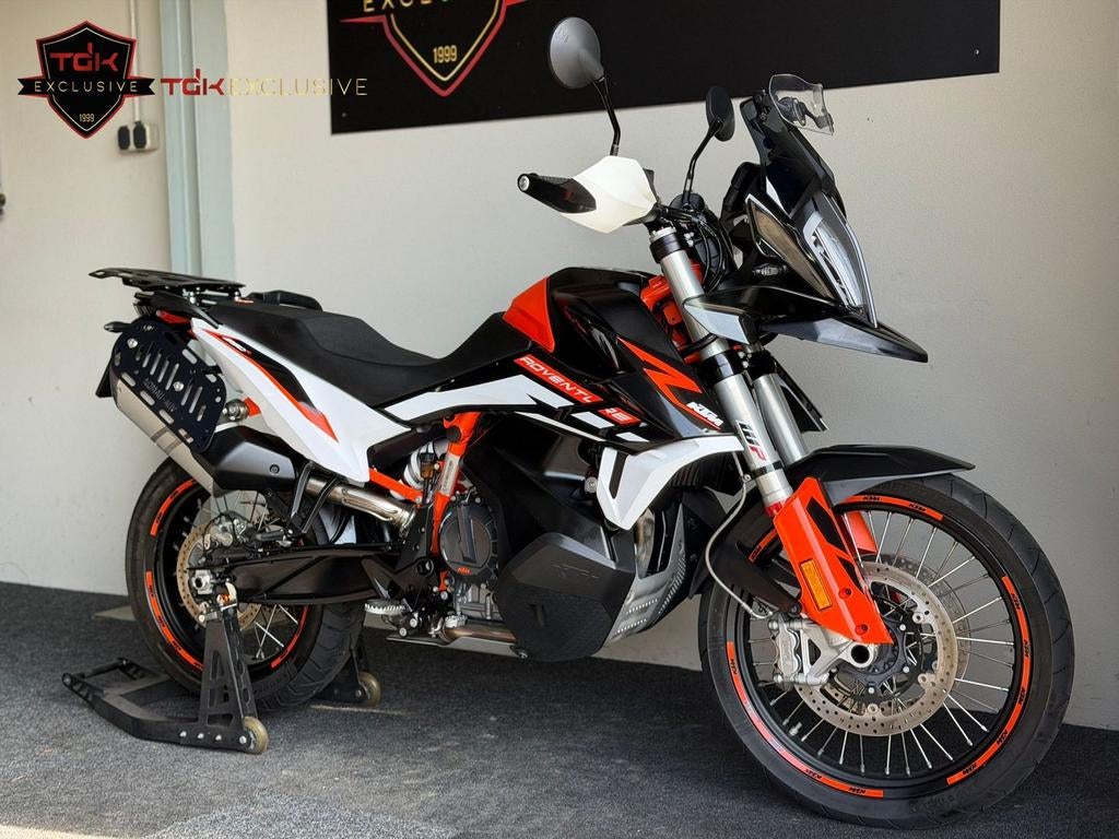 KTM 890 ADVENTURE R RALLY TECH PACK NIEUWSTAAT! (790 DUKE), Motoren, Motoren | KTM, Bedrijf, Toermotor, meer dan 35 kW, 2 cilinders