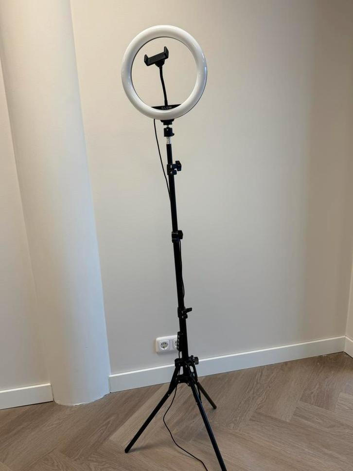Ringlamp met telefoonhouder diameter 26cm, Audio, Tv en Foto, Fotografie | Fotostudio en Toebehoren, Nieuw, Lamp of Flitsset, Ophalen