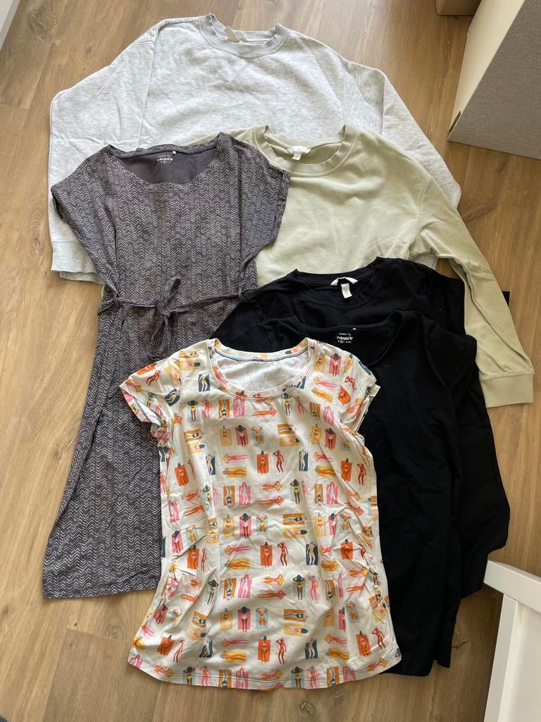 Pakket positiekleding maat M, Ophalen of Verzenden, Zo goed als nieuw