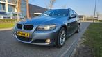 BMW 3-Serie 2.0 318 I Touring 2010 Grijs, Auto's, Origineel Nederlands, Handgeschakeld, Grijs, Particulier