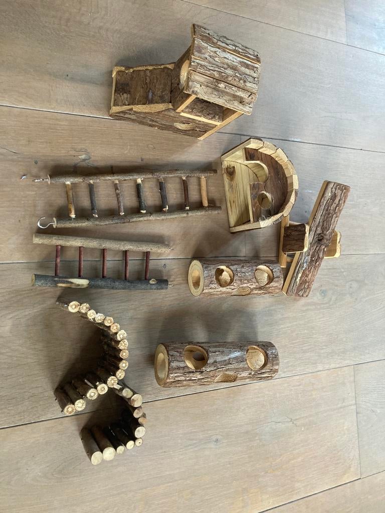 Houten knaagdier speelgoed & hok accessoires, Dieren en Toebehoren, Ophalen, Gebruikt, Speelgoed