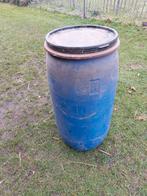 Te koop 8 voedertonnen, Ophalen, Vee