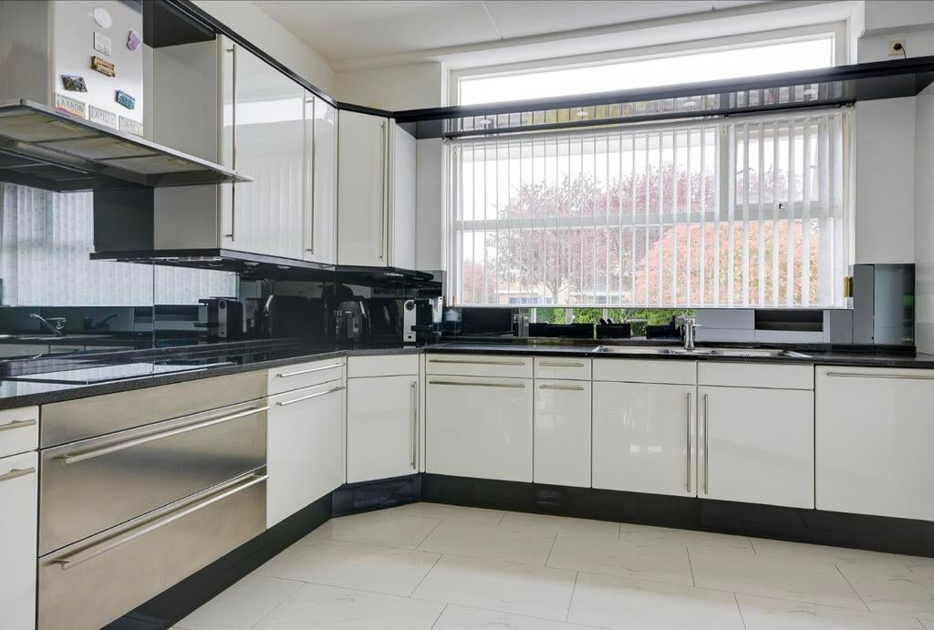 Siematic keuken met granieten blad, Huis en Inrichting, Ophalen, Gebruikt, Wit, Hoekkeuken