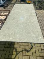 Belgisch hardsteen tuintafel met smeedijzeren onderstel, Ophalen, Gebruikt, Rechthoekig, Overige materialen