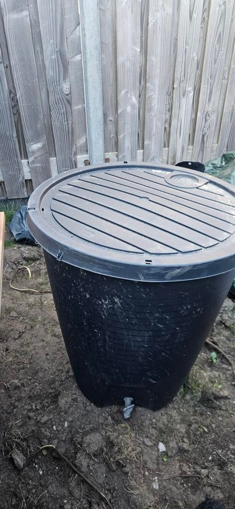 Regenton, 150 liter of meer, Ophalen