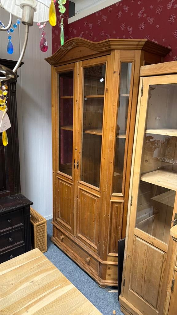 Vitrinekast, Ophalen, 100 tot 150 cm, Zo goed als nieuw, 150 tot 200 cm