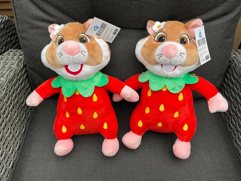 2 nieuwe aardbei hamsters Albert Heijn aardbei knuffels, Verzamelen, Albert Heijn, Ophalen