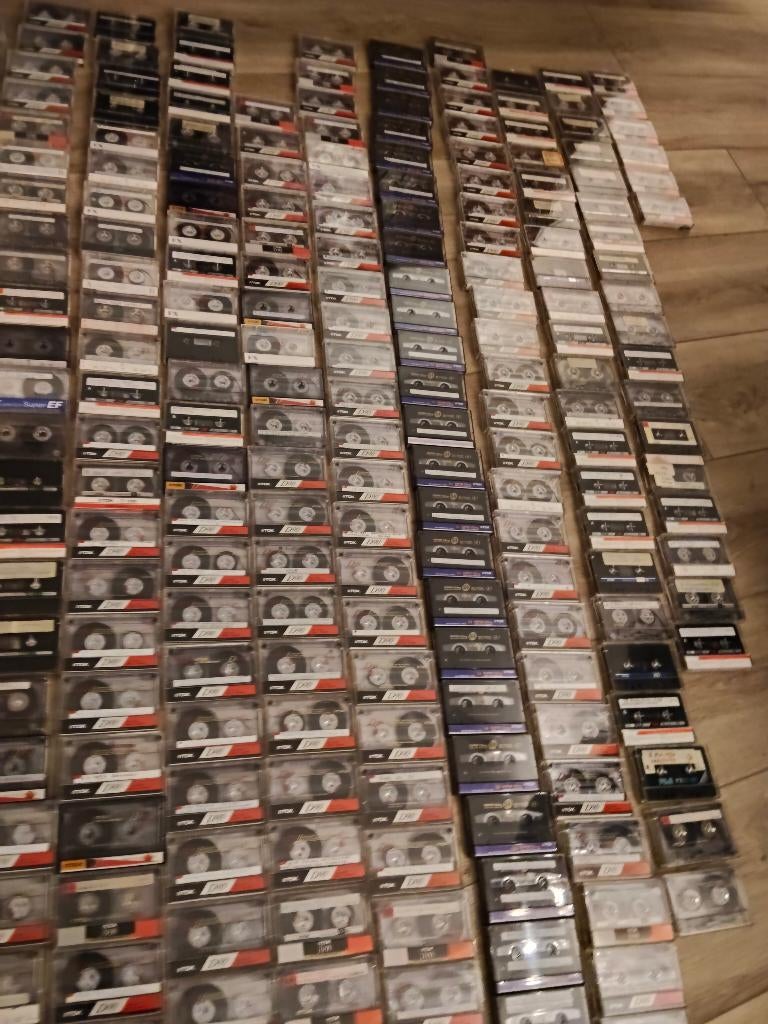 Cassettebandjes 930 stuks, Ophalen, Gebruikt, Overige genres, Voorbespeeld
