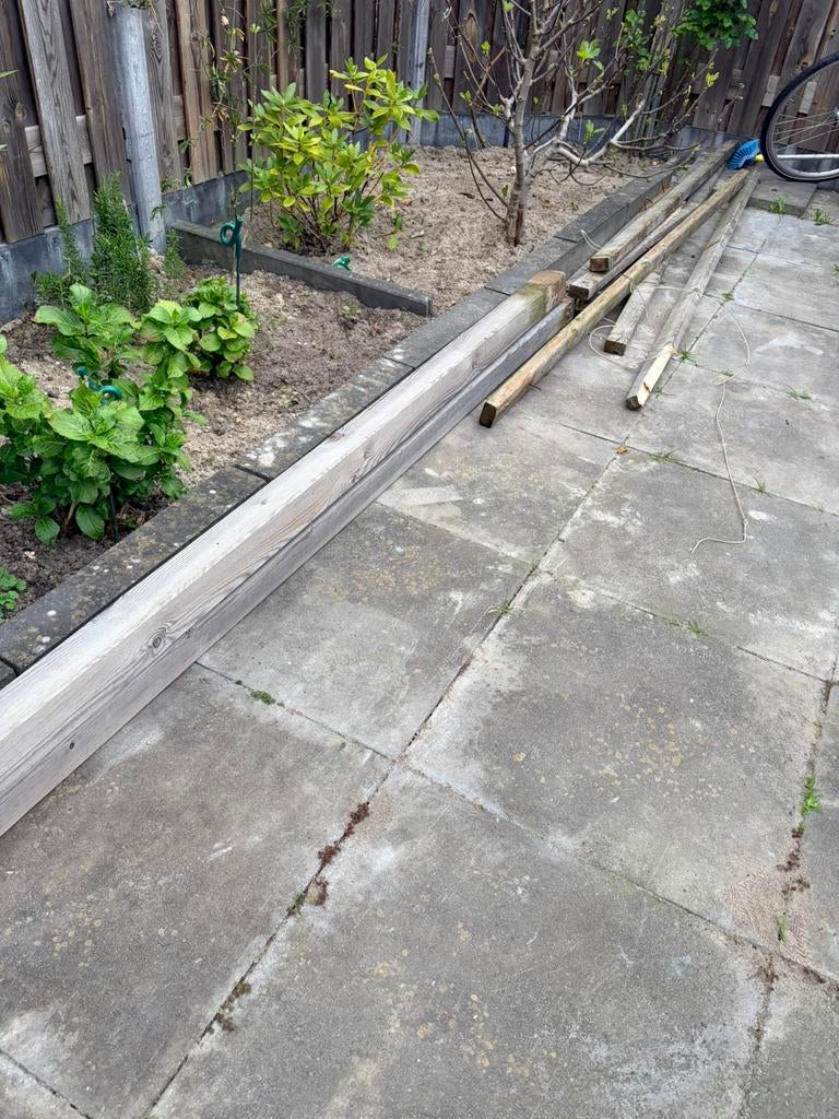 Gratis hout, Ophalen, Zo goed als nieuw