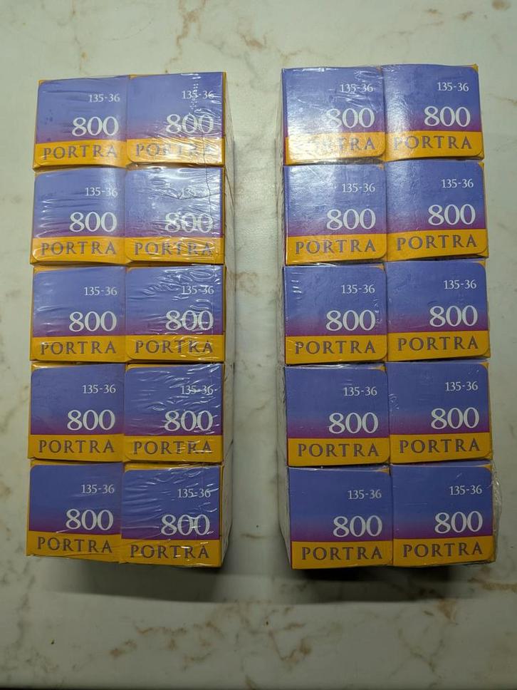 Kodak Portra 800 verlopen (09-2024; 20 rollen; vriezer), Audio, Tv en Foto, Filmrollen, 35mm film, Ophalen of Verzenden